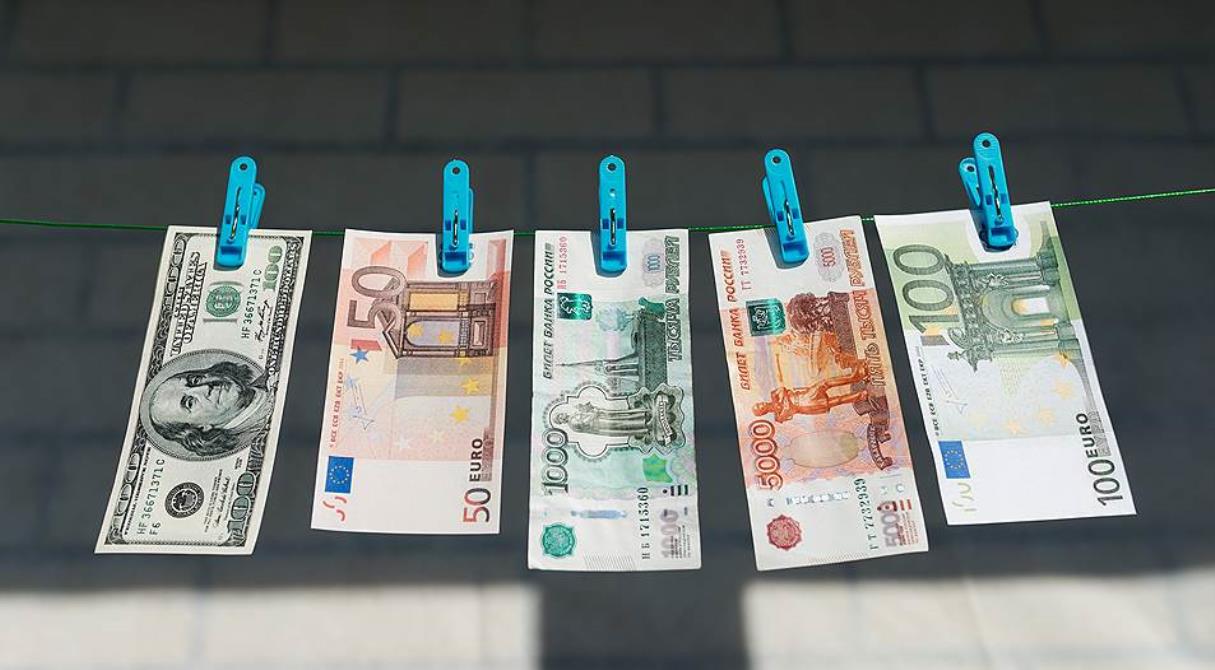 EUR/USD — ФРС запустила “осеннее ралли” доллара.